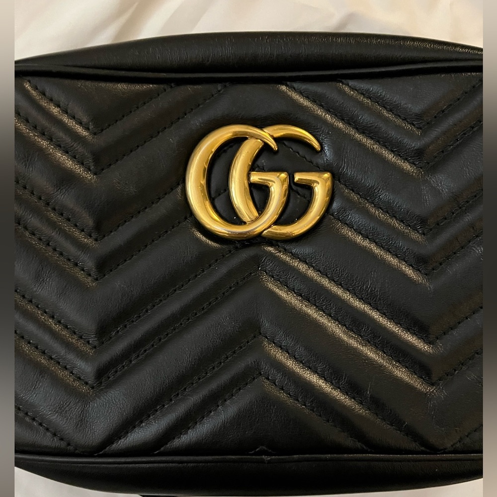 Authentic Gucci GG Marmont Bag- Dustbag included s/n 447632 520982